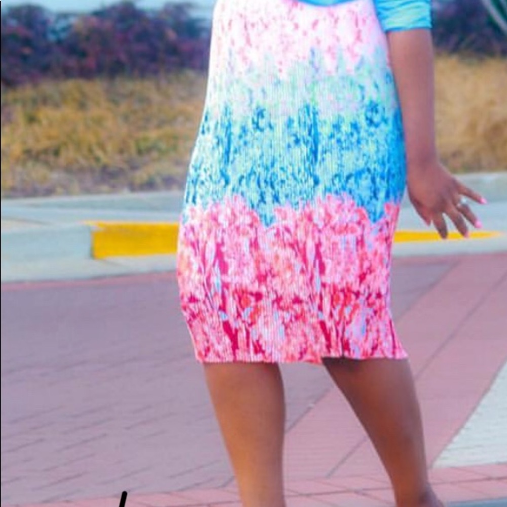 H & M Pleated skirt